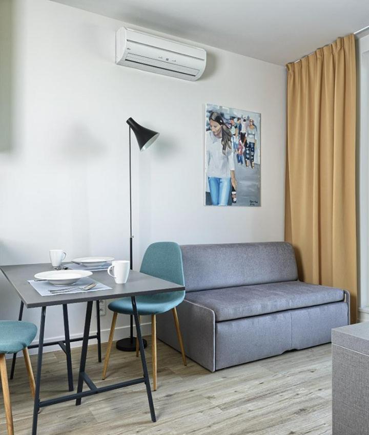 Arche Hotel Poloneza Варшава Екстериор снимка