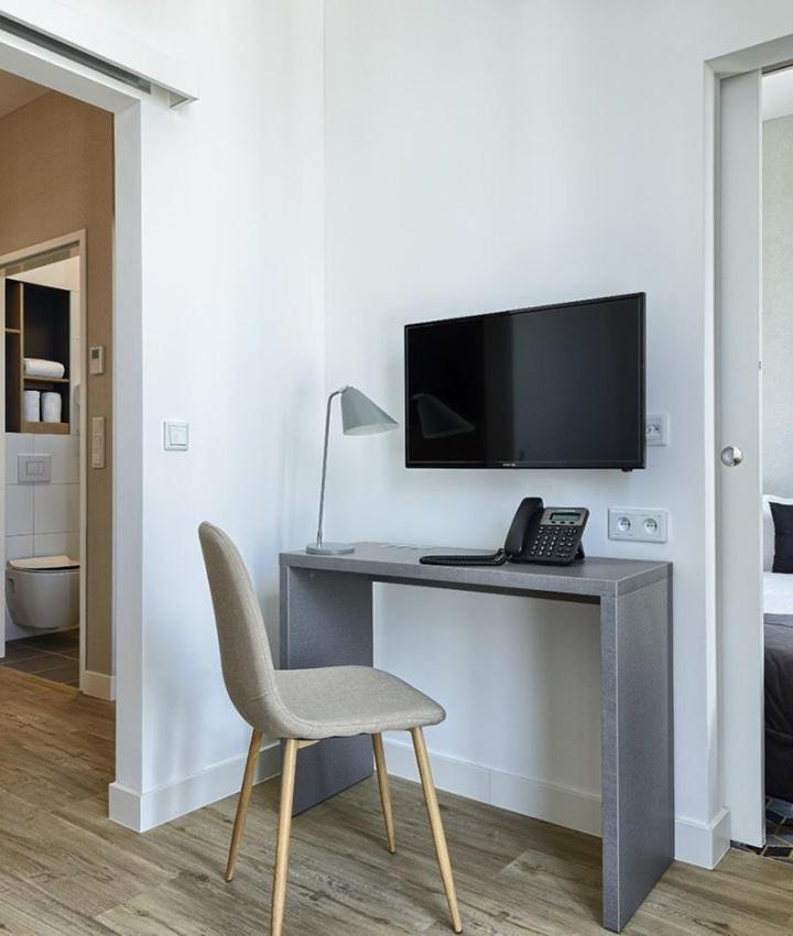 Arche Hotel Poloneza Варшава Екстериор снимка